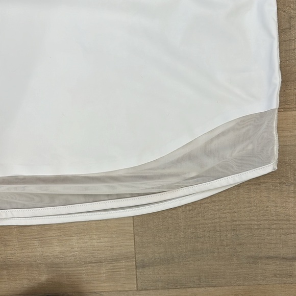 Athleta Dress Med White Sunlover UPF 50+ Athletic Shirtdress Mesh Hem Sleeveless - Picture 5 of 6